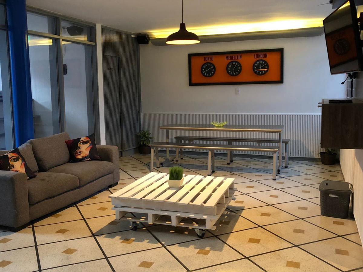 Backpackers Inn Medellín Exteriör bild