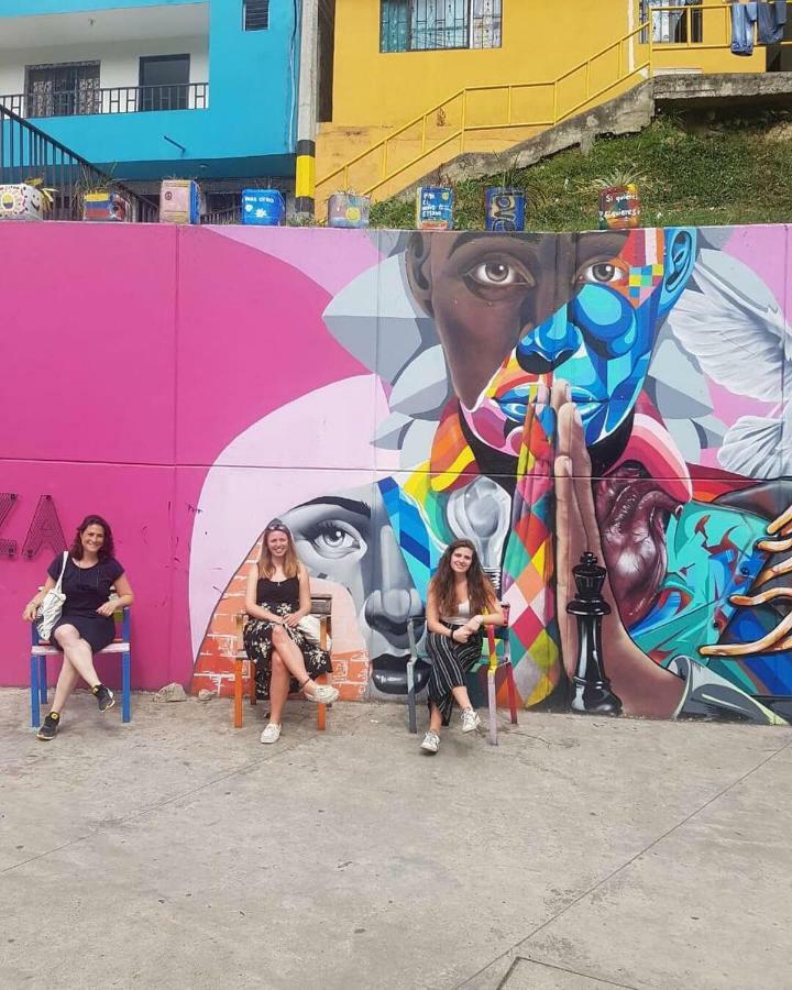 Backpackers Inn Medellín Exteriör bild