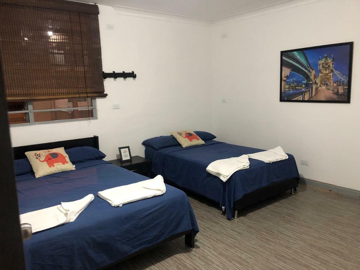 Backpackers Inn Medellín Exteriör bild